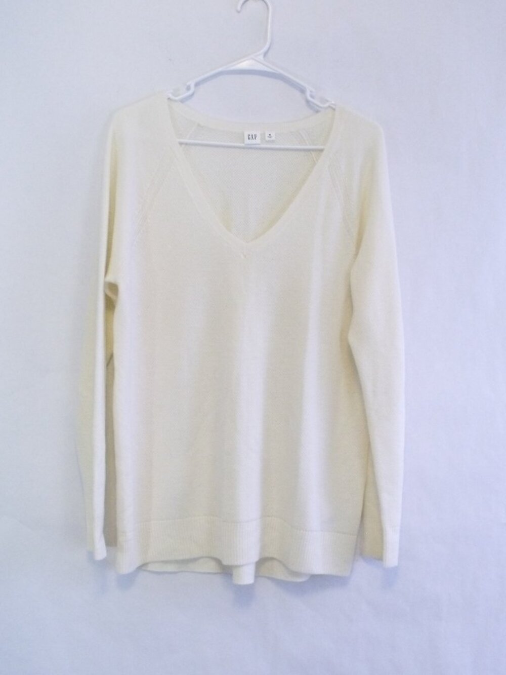 Gap Ivory Wool Blend Sweater